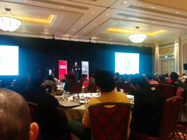 jbossDevoxx's tweet image. Tweet a meme #Devoxx #RHTDX #3