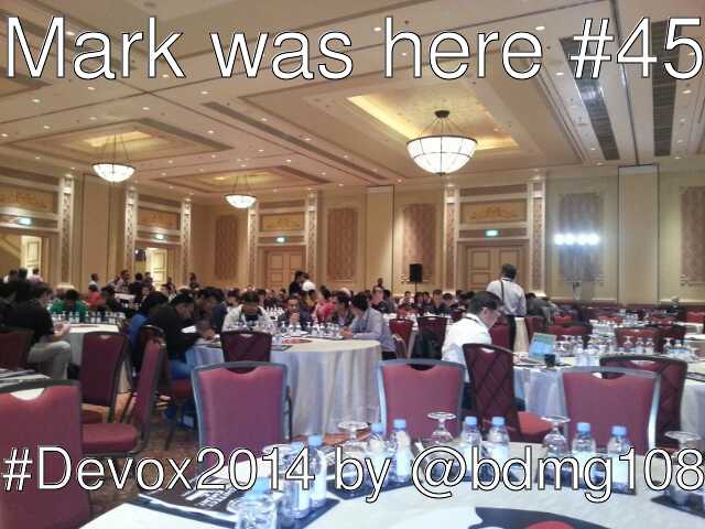 jbossDevoxx's tweet image. Mark was here #45 #Devoxx #RHTDX #45