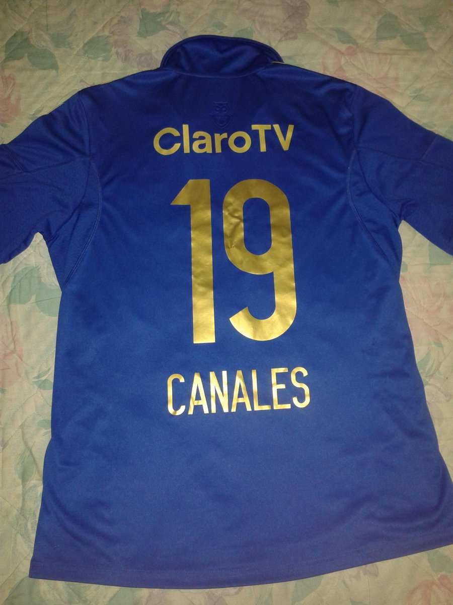 TodosConLucas's tweet photo. vamos xikillos con el remate de la kamiseta d G.CANALES  k ya va en  valor d$60000 termino del remana 20 de DIC. 2014 http://t.co/GeCN6zuJfA