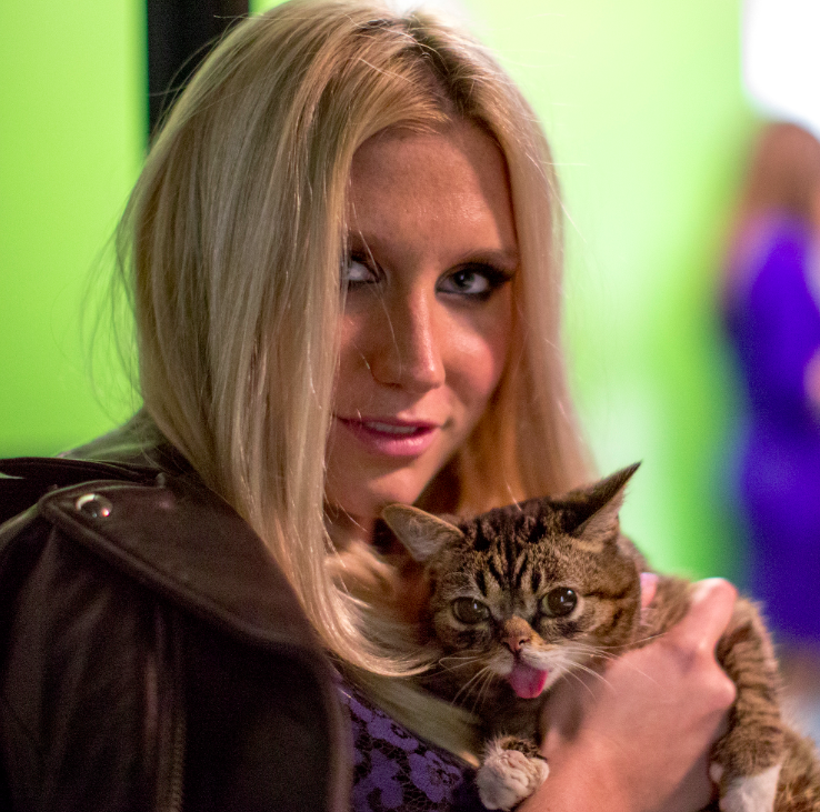 KeshaRose's tweet photo. dreams do come true @IAMLILBUB http://t.co/xWG82jsWno