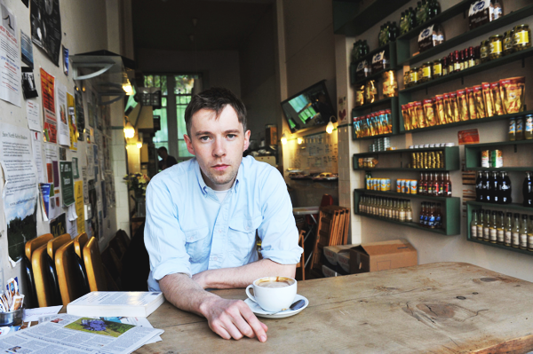 artnet's tweet photo. Duncan Campbell has been awarded the 2014 #TurnerPrize http://t.co/1X1y4bLUQ8 http://t.co/93ZhWgVlm3