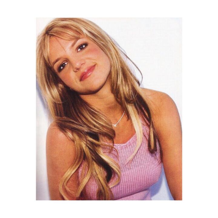 Happy Birthday Miss <a href="/britneyspears/">Britney Spears 🌹🚀</a> ☺♡ 👸 👑 👒 💎 🌹 🎶 🎂 🍸 🍹 💚 ❤ 💔 💗 💓 💕 💖 💞 💘