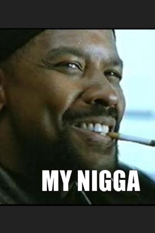 prankienas's tweet photo. When yo homie got da roach http://t.co/9vDWytNTLh