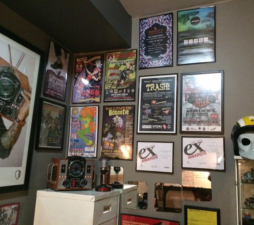 ShawPromotion's tweet photo. #ShawPromotion office. @BKBazaar @Dubspot @coneyislandusa @bootiemashup @djjessmarquis @gothamgirls @mirrorballagncy http://t.co/YvMqQVM8O7