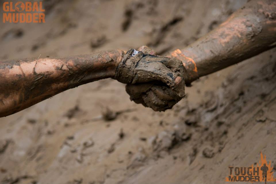 Retweet if you lent a hand out on course this year.