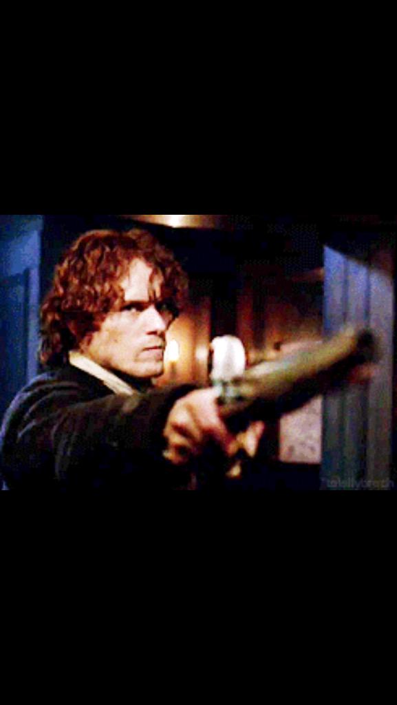 Londoner38's tweet image. GM Lasses , it's a #SamTuesday and he has a BIG pistol , watch out 😃 @Sheugs @sarahjaswim @IriZimmi @mariadcgomez 💕💕