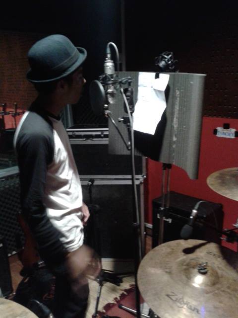 take vocal <a href="/bojher/">Zerry Yordani</a> <a href="/vinofebrian3/">Hot Pants</a>