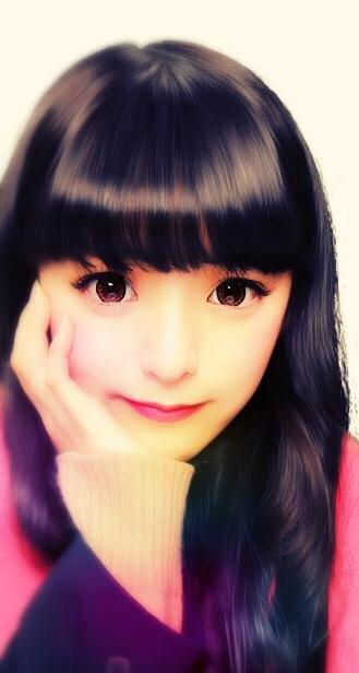 firstjk's tweet photo. ((@marishuru_o_25 ))

まりしゅるちゃん��

色白で透き通る肌の白さ🙉
お人形さんみたいです😍✨
とっても整ってる顔立ちで
モテそうですね！😊💓
憧れます✨ http://t.co/5aUONaRYAn