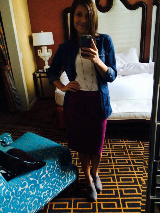 design605's tweet photo. “@JessicaMae713: I forgot my belt @design605 - tragedy! 😉 day two #cabistyle http://t.co/XwnfWVA4ni” Jessica is looking so adorable!!