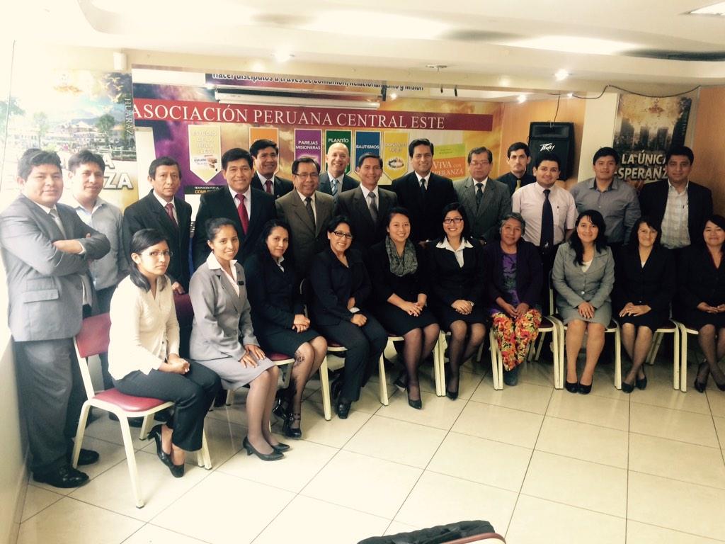 Una familia UNIDA es una Familia que trabaja en EQUIPO, es la Familia de la #APCE En la conquista de las #6MetasUPN