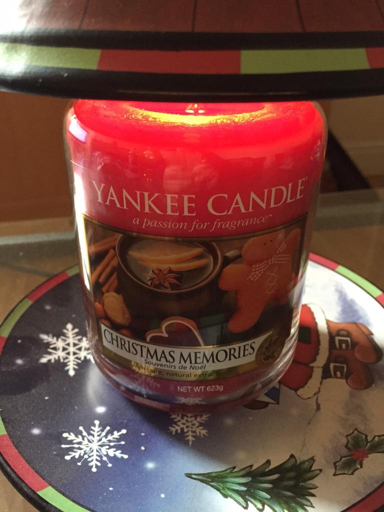 Kay on Twitter "This is be best smelling Yankee Candle I've ever had