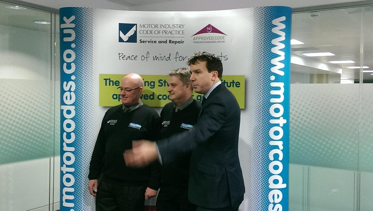 Motor_Ombudsman's tweet photo. @agriffithsmp celebrating quality customer service with his local garage @cresmotors - our UK @GarageoftheYear http://t.co/eyhwBM4bgu