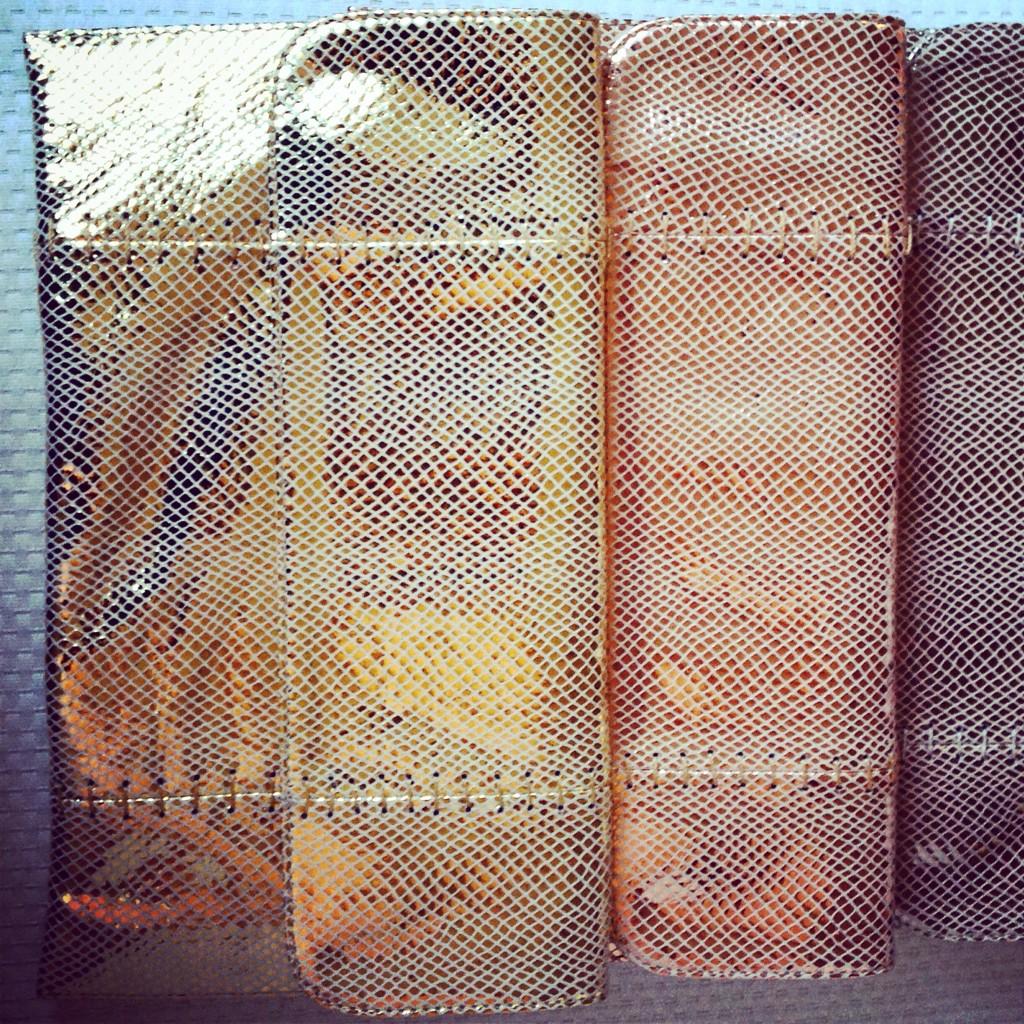 LilianaAvilaCcs's tweet image. @viP_caracas H. A. P. p. Y.  Martes VIP! Love, Lily. ❤️❤️❤️ #almostXmas #MetallicVibes #gold #Pink #Silver