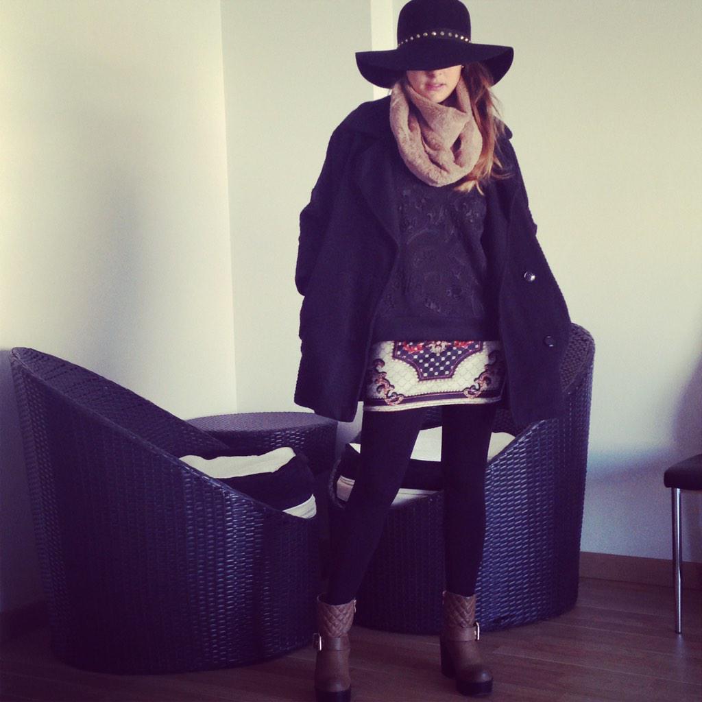 Anabel_DC's tweet photo. Vámonos para la calle #look by #AnabelDC http://t.co/DhSWQbIPQM