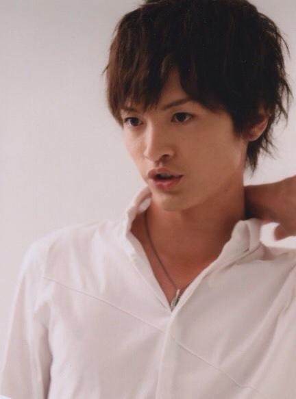 yuta__only's tweet photo. んは 、そんな怖がんなよ ~

まあ 、大事な話だから
まだ何も言えないけど  。

とにかく金曜日まで
待っててな http://t.co/y1FpVGxsWO