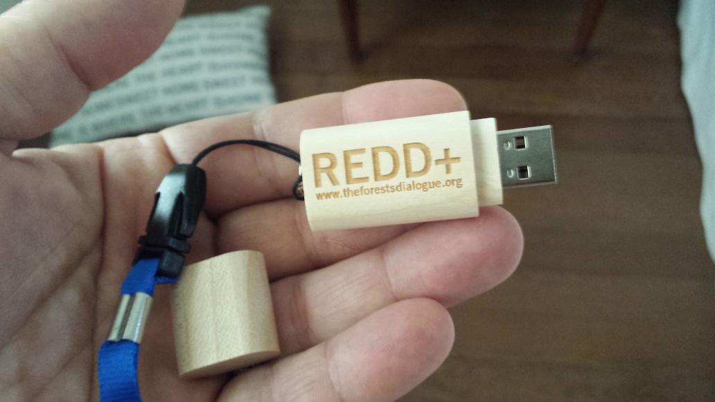GDunningTFD's tweet photo. Or grab one of these from me this week. It's got all of TFDs #REDD+ work on it in a #convenienttocarry package http://t.co/bTHFOC6Ij8