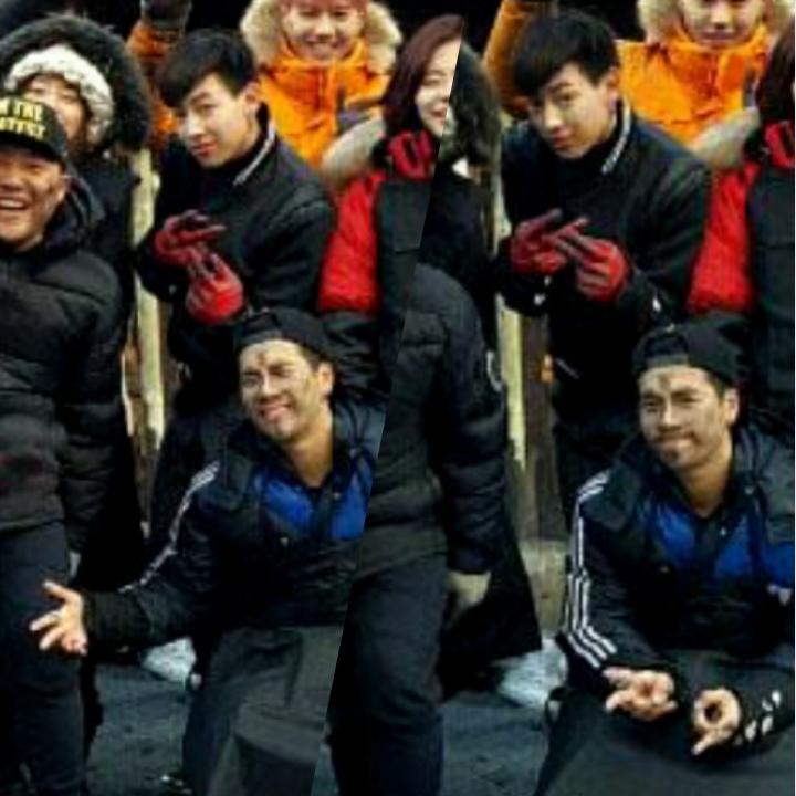 merrywildrosie's tweet photo. ตั้งแต่บอกรัก บอกคิดถึงกันผ่านโซเชียล นี่ตัวห่างกันมั่งยั๊ง??? ≧﹏≦ ♡ #คิดถึงแจ็คสัน #MyWifeIsBack #JackBam http://t.co/elj6Fx4pVo