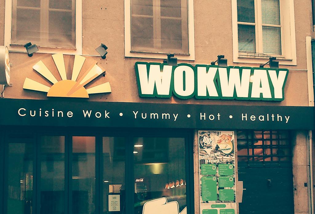 SergeLapeyronie's tweet photo. Cuisine au Wok, rue des Combes, #downtown #Limoges je confirme c'est top top #Wokway http://t.co/bazQmJ3ubY