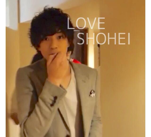 SSMEH63's tweet photo. 体育のテスト時間余ったけん
書いてみるやーつ。笑

くるくる〜♩ http://t.co/QxgwMIFAug