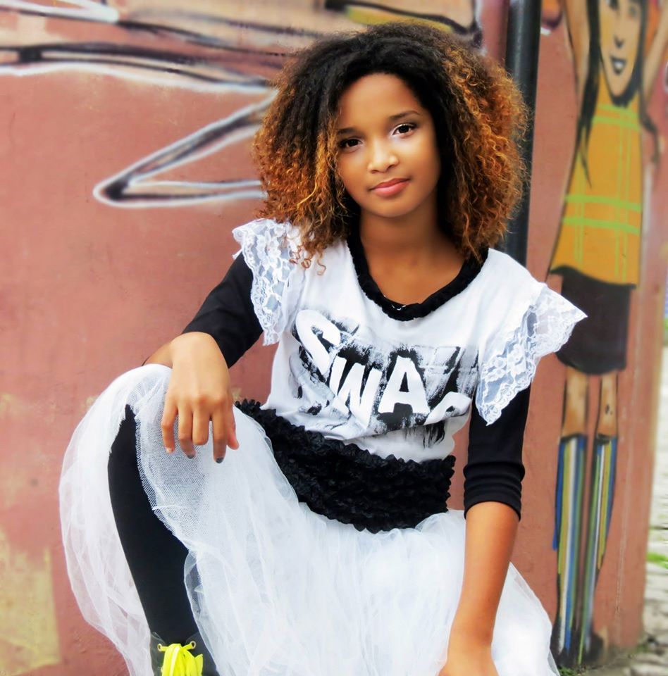 ClaveCorsets's tweet photo. #CLAVEDESOLCORSETS #REFASHION2014 http://t.co/7e0DJxGgkD