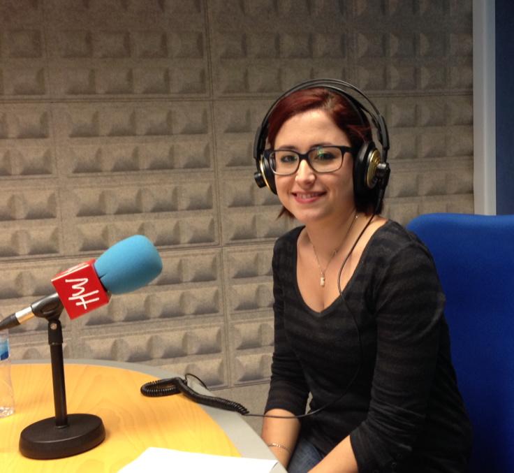 BaltasarNuria's tweet photo. Primera vez en la radio.
Hablamos sobre el premio a la mejor rama sección España.
@IEEESBUMH http://t.co/bF05NKsIBb