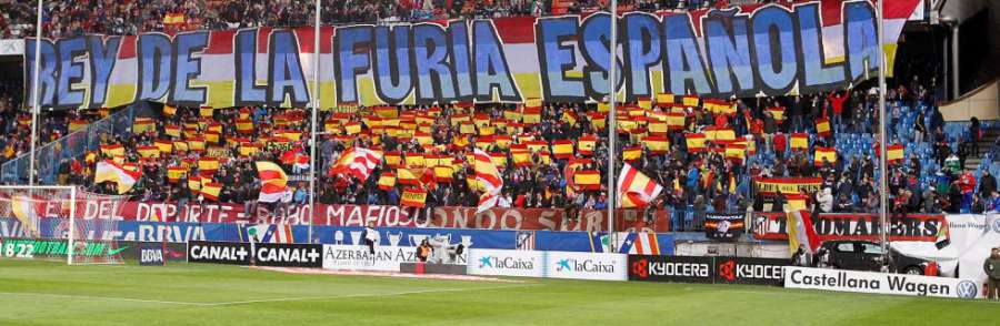 diarioas's tweet photo. #ElFrenteNoSeMueve es tendencia en las redes sociales http://t.co/nQVU923U1Q http://t.co/6x787LZ7ni