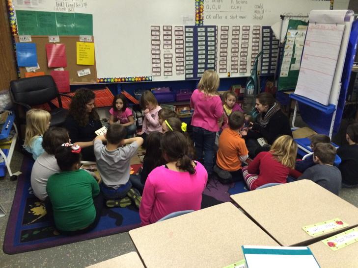 All_in_LC's tweet photo. It may be 2 circles but it is still parallel teaching!! Great #CT4GC classroom with Ms. Davis &amp; Ms. Collins. #AllinLC http://t.co/vWx7tkTD3P