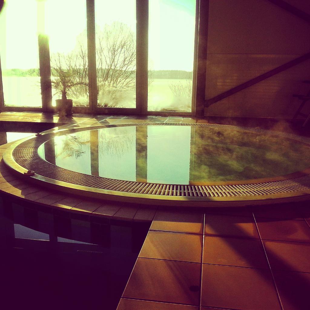 Aiz loga -7'C, bet pie mums +25'C! Nāc un izbaudi!