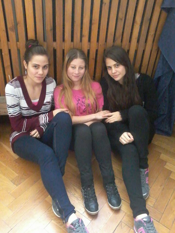 Fashion show with my sister ^^