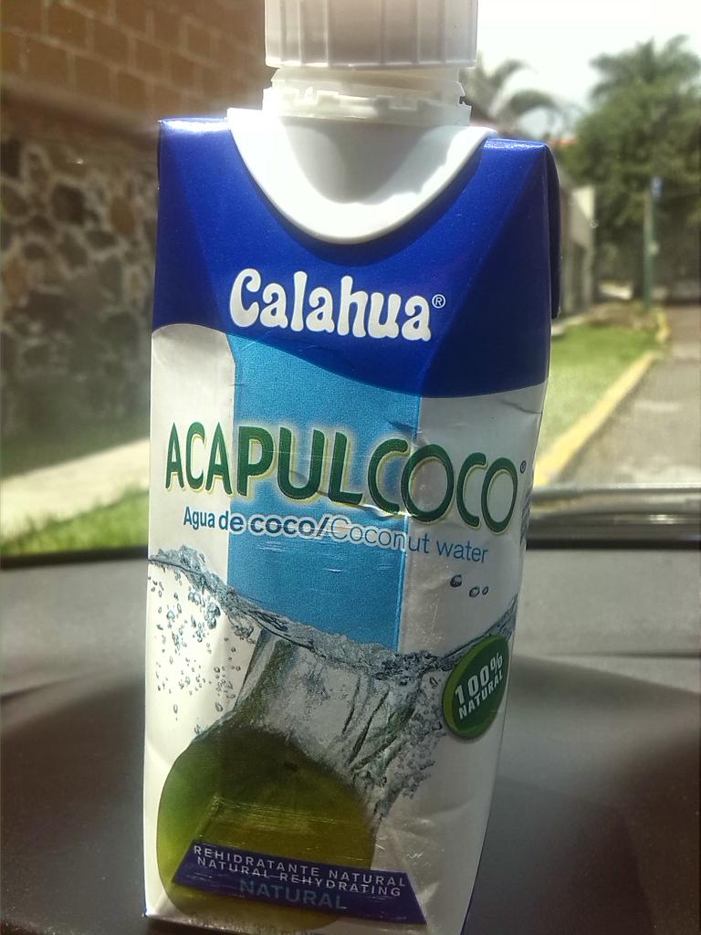 Vip_ChristianF's tweet photo. #VamonosRikis #AguaCocoTime #PuñitoTime http://t.co/wZbdnQIPU1