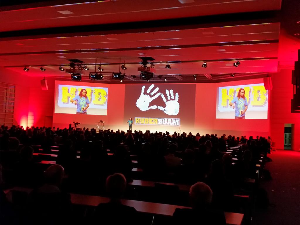 MIDGmbH's tweet photo. Zum lockeren Ausklang. Thomas Huber #huberbuam über die Passion Berg auf der #midinsight http://t.co/uiN3UxQntR