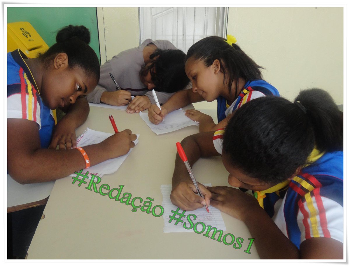 esmeraldaCDCN's tweet photo. #SOMOS1 #RedaçãoSomos1 @UnidadeEsmeraldaCDCN @area3ab http://t.co/6m4QOajPYe