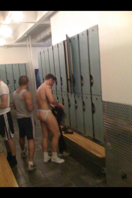 At the gym. This guy is talking about his wife but I'm gonna fuck him by the end of the week http://t