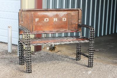 GardenArtistry's tweet photo. CHAIN TAILGATE BENCHES by RECYCLED SALVAGE โบ http://t.co/R2Z2ncoz8g โบ #etsy #TAILGATEBENCH #art #recycle http://t.co/7xe5oOP8pY