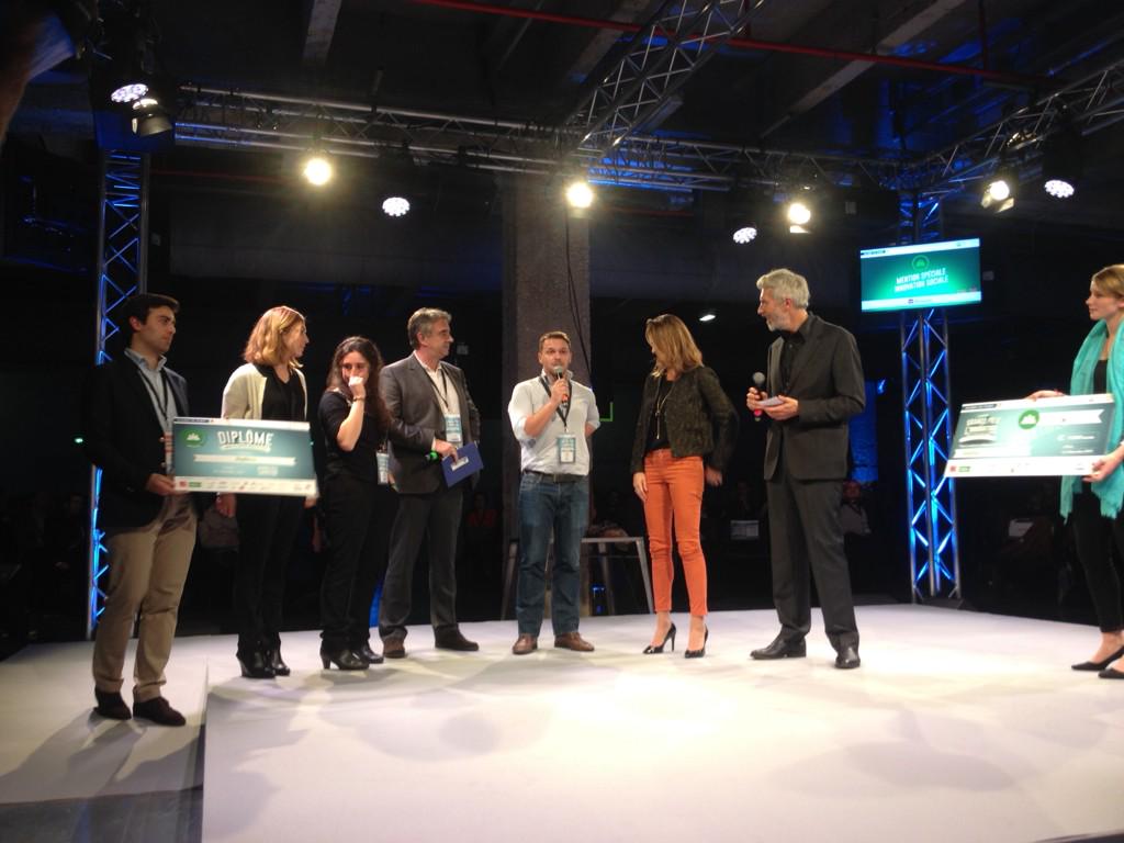 Paris's tweet photo. Bravo à @simplonco #mentionspeciale #innovationsociale au #GPInnov, pour leurs #formations #codepourtous! http://t.co/spMJWONjSn