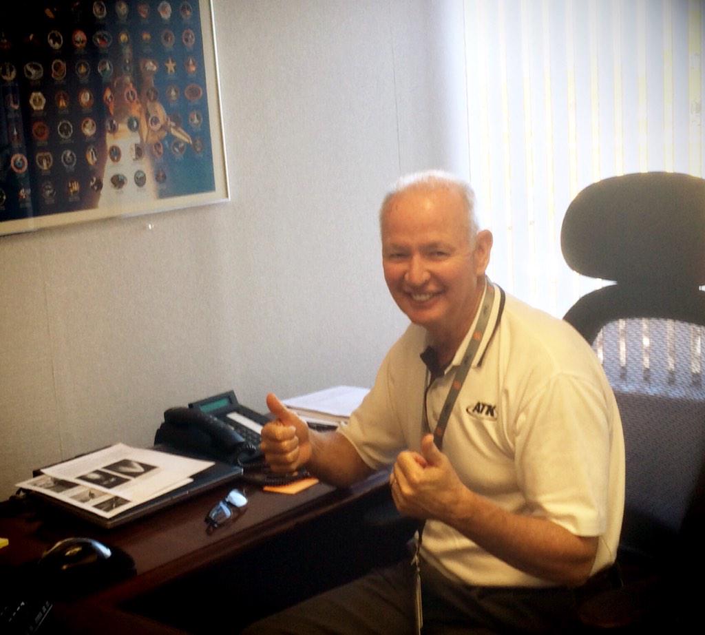 XploreDeepSpace's tweet image. .@Astro_Duffy says he's "GO" for launch!!! #JourneyToMars #Orion #LaunchFever