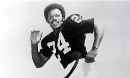 Happy Birthday to legend Willie Brown!  