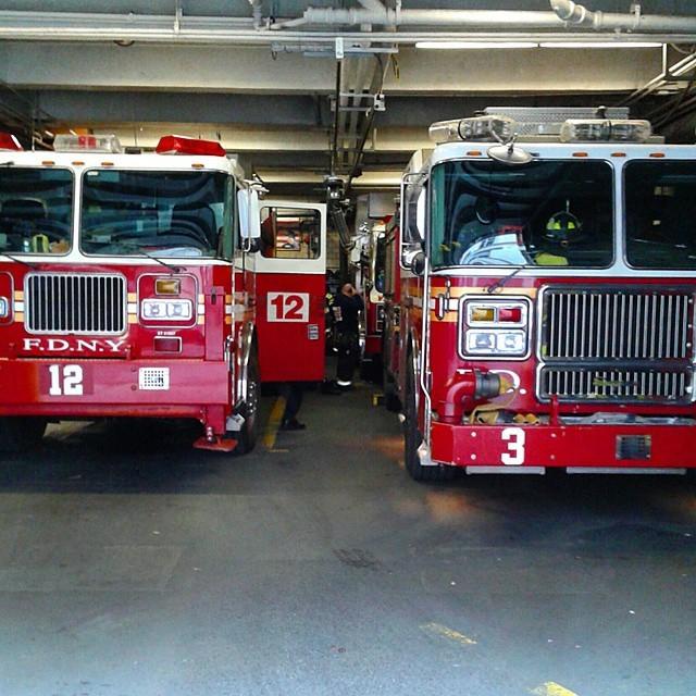 AFireStation's tweet image. Found this cool photo, not mine #FDNY #Engine3 #Ladder12 #rcnocrop #Manhattan #FireHouse #FireStation #FireEngine...