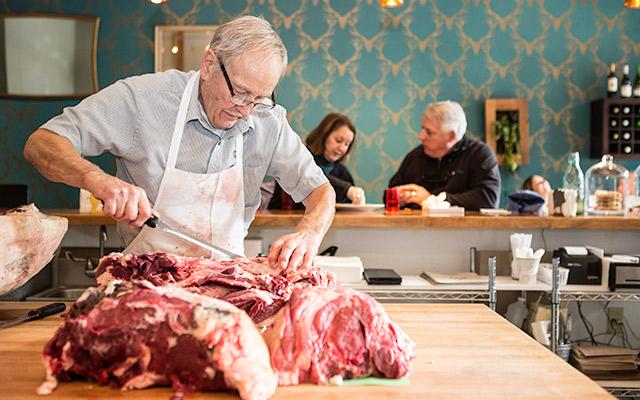 We've got all you need to know about MKE's best new restaurants: milwaukeemag.com/article/112620…