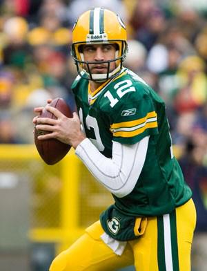 Happy birthday to this lovely man, Aaron Rodgers!! The best QB in the league 