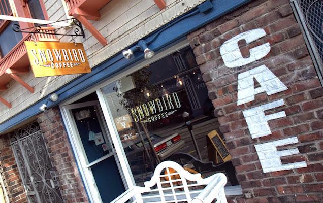 ZagatSF's tweet photo. 3 new #coffee &amp; bakery havens &amp; why they're special: @MrHolmesSF @hearthcoffee @snowbirdcoffee http://t.co/fvSE3yq6Xu http://t.co/ABQw7lWi4Q