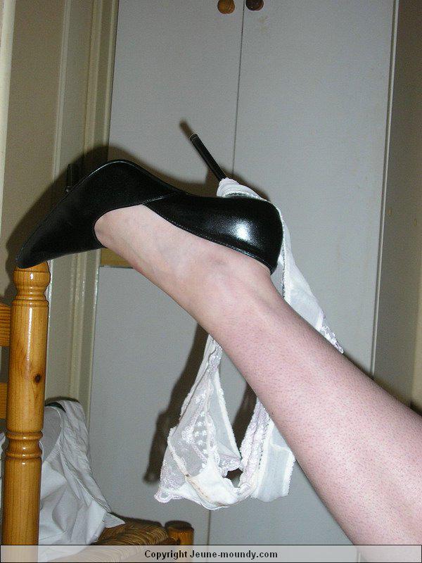 SquirtAngels's tweet photo. Prête à faire le show sur #cam4 ce soir alors rejoignez moi vite sur ma webcam : http://t.co/oSo1xugYR3 - http://t.co/WQ7H1alwaj