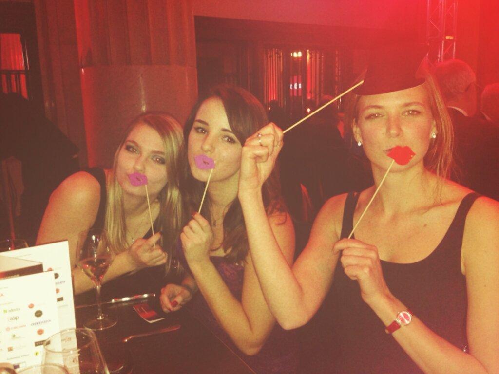 georgia_evc's tweet photo. @ppaconnect #giveusakiss http://t.co/p0xg0InMO6