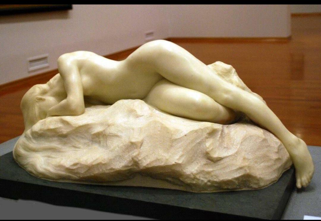 nathaliesuisse1's tweet photo. @hayatsanatvesen @nicegook
#Clesinger - Femme piquée par un serpent - 1847 http://t.co/7rgaPDWOIY
