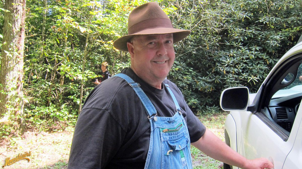 Get to know our two new #Moonshiners, Mark Ramsey & Digger Manes!  http://t.co/5CEsvlsFBt
