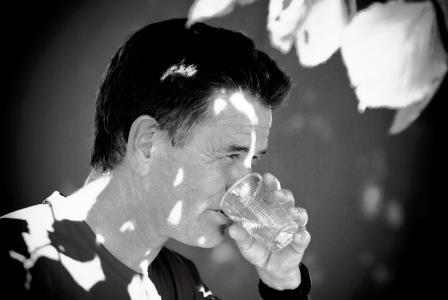 FreedomMatters1's tweet image. An athlete's dreams dashed: youtu.be/TQcmFh2YvPI Support Philip and the children of #Nepal. justgiving.com/philipinlondon