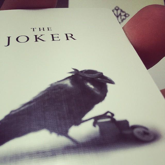 KardsGeek's tweet image. Playing with these today, #DanielMadison #WhiteRounders. #love #ellusionist #playingcards… dlvr.it/7jCn7C