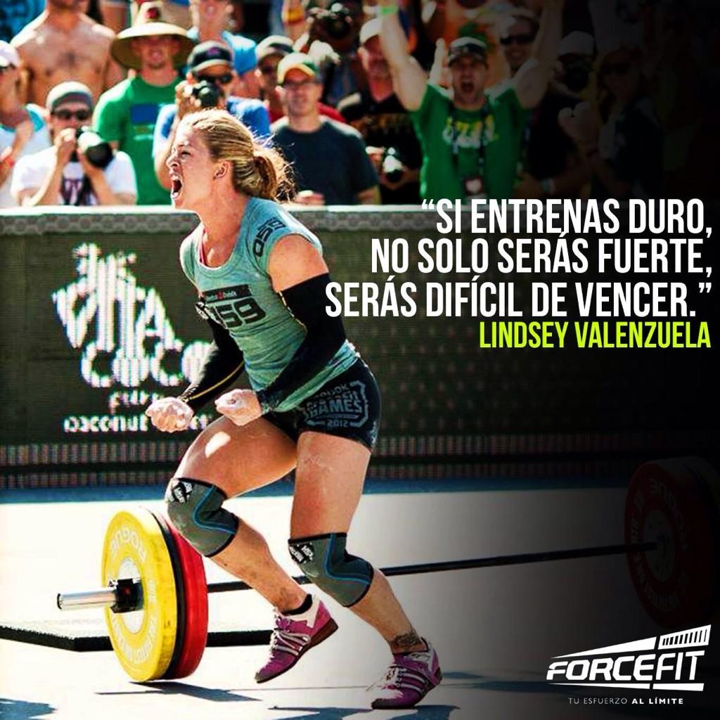 Forcefitmx's tweet photo. "Si entrenas duro..." #Valenzuela #LindseyValenzuela #Believe #Crossfit #Puebla http://t.co/2T3xjpqbnp