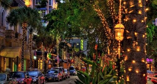 American_Social's tweet photo. Tonight's the night!!! It's #christmasonlasolas #COLO2014 Drop by for an ice cold brew (or to dry off)....... http://t.co/YNrTmEe99F