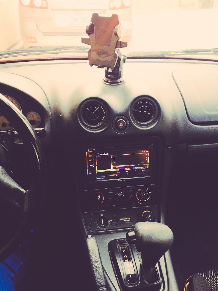 The_Amanda_Ness's tweet photo. Lightning McQueen got an upgrade 😏 #Kenwood #TouchscreenRadio http://t.co/k5w0HkhK4J